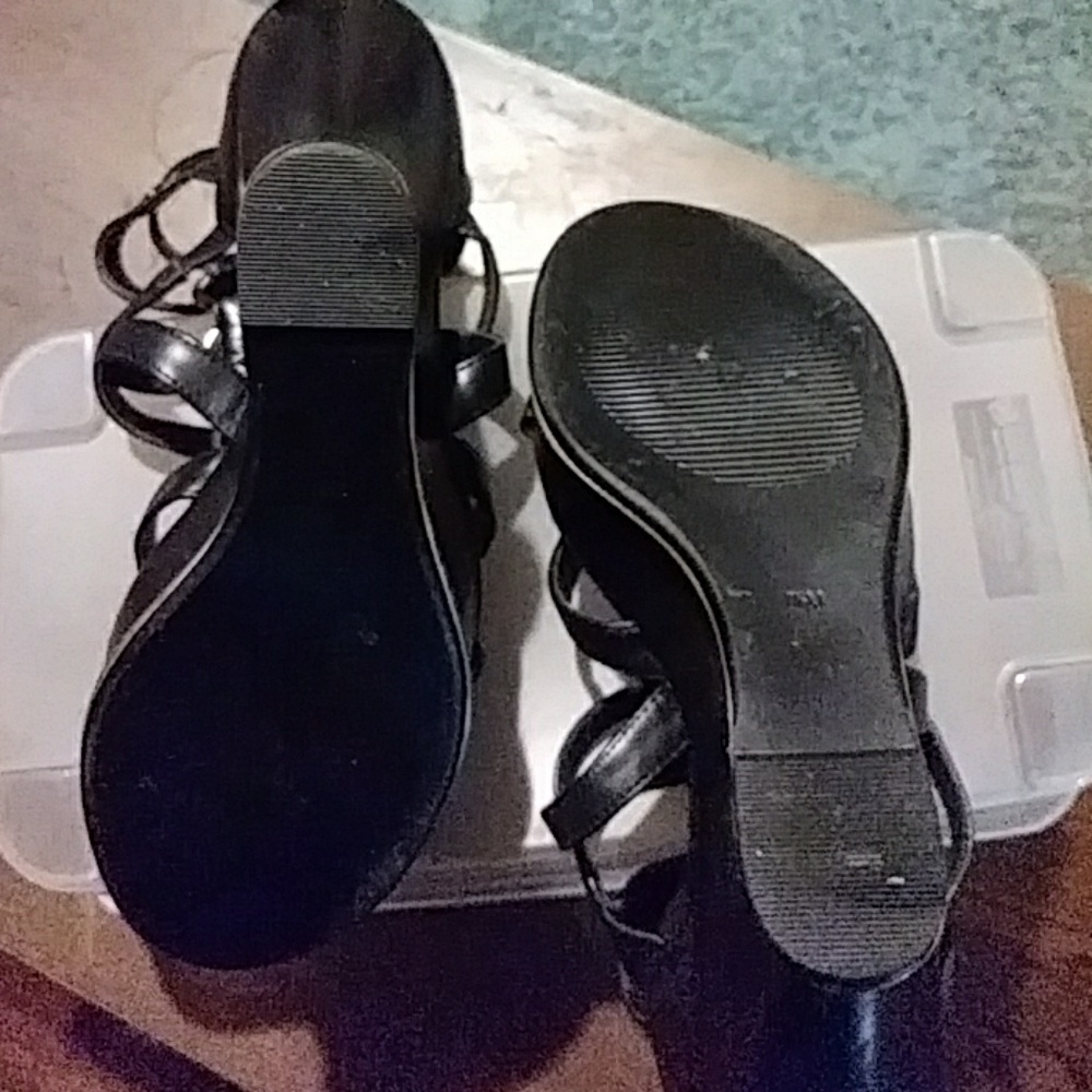 Shoes - Picture 2 of 2